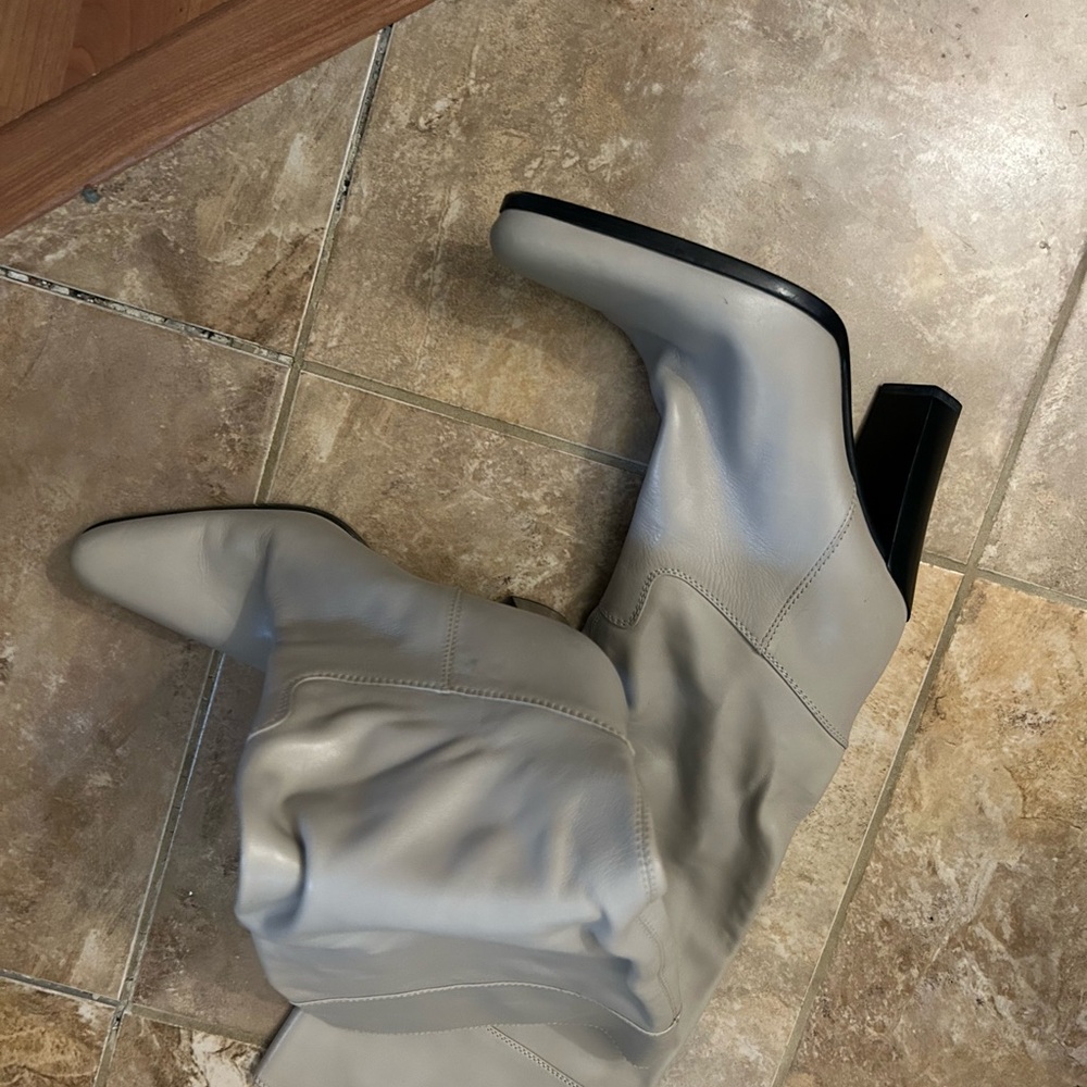 Sergio Rossi Gray Leather Heeled Boots